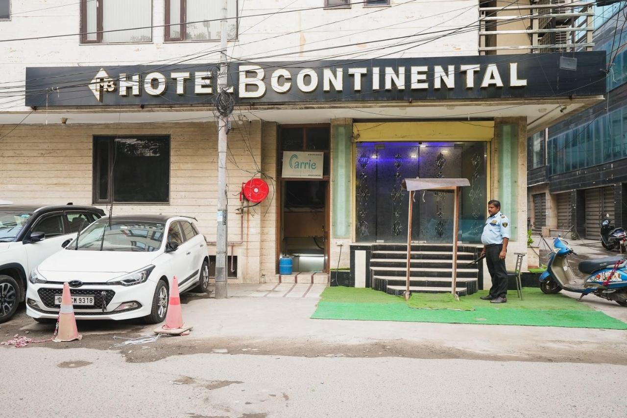 Hotel B Continental Delhi  Dış mekan fotoğraf